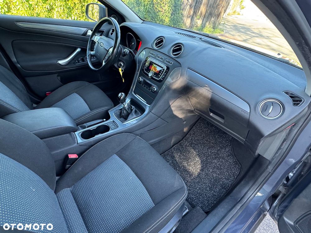 Ford Mondeo 1.6 Eco Boost Start-Stopp Champions Edition - 12