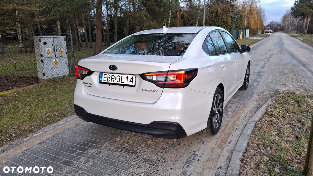 Subaru Legacy - 6