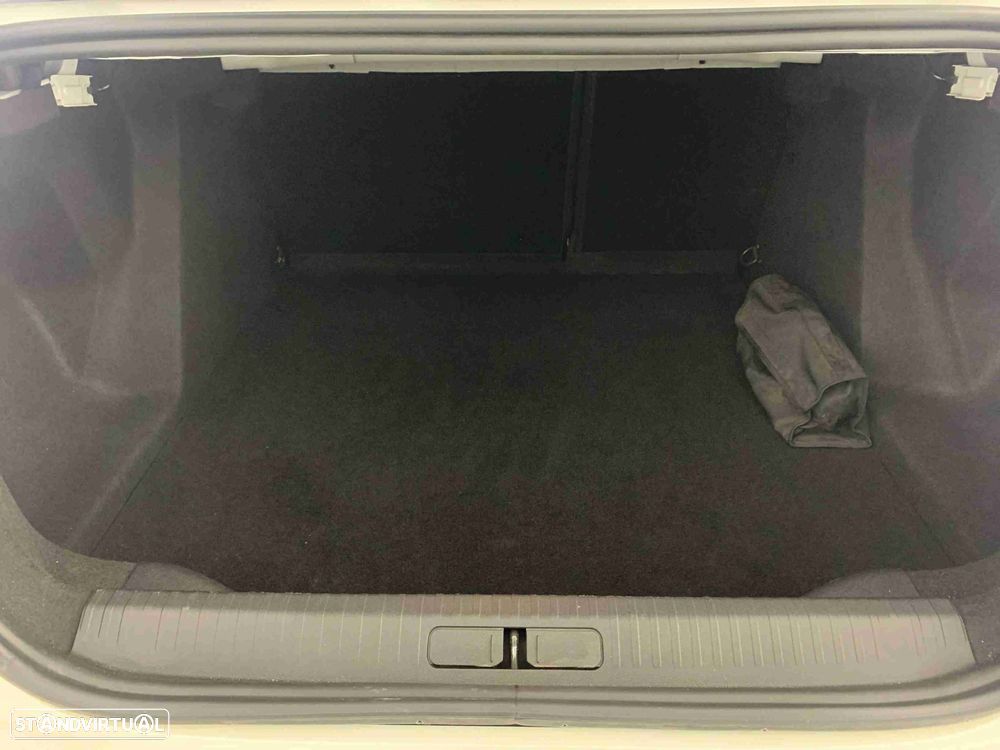 Citroën C4 X 1.5 BlueHDi Feel Pack EAT8 - 14