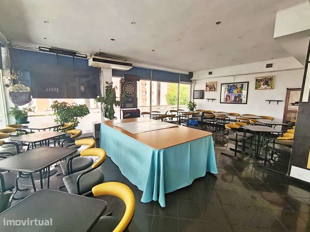 Café em Pleno Funcionamento - Águas Santas, Maia - Grande imagem: 5/10