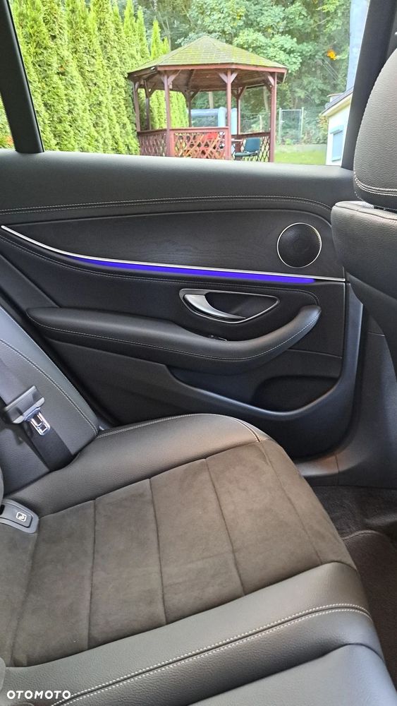 Mercedes-Benz Klasa E 200 4-Matic 9G-TRONIC - 7