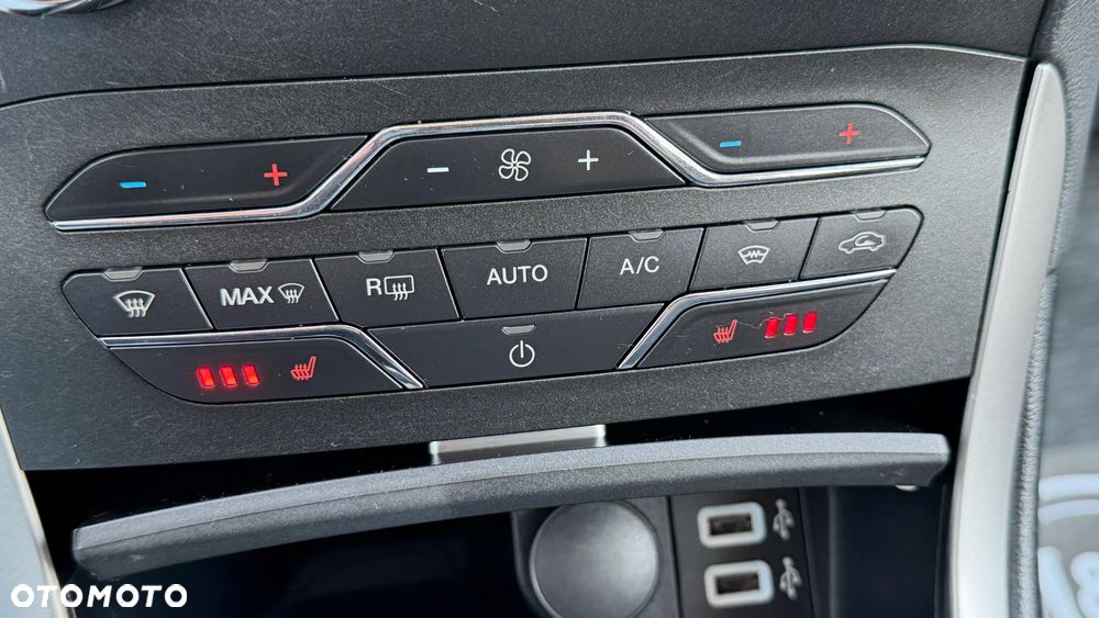 Ford Galaxy 2.0 TDCi Trend - 39