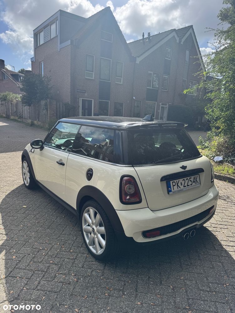 Mini Cooper 2010 photo 3