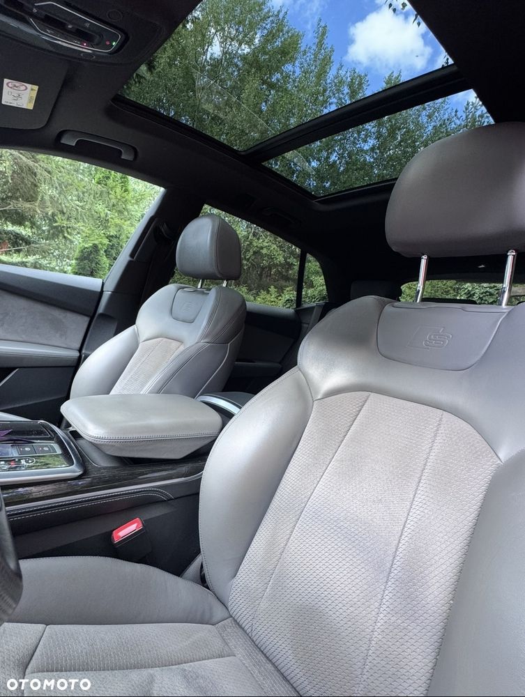 Audi Q8 50 TDI mHEV Quattro Tiptronic - 12