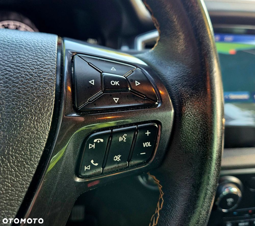 Ford Ranger 2.0 EcoBlue 4x4 DC Wildtrak - 29