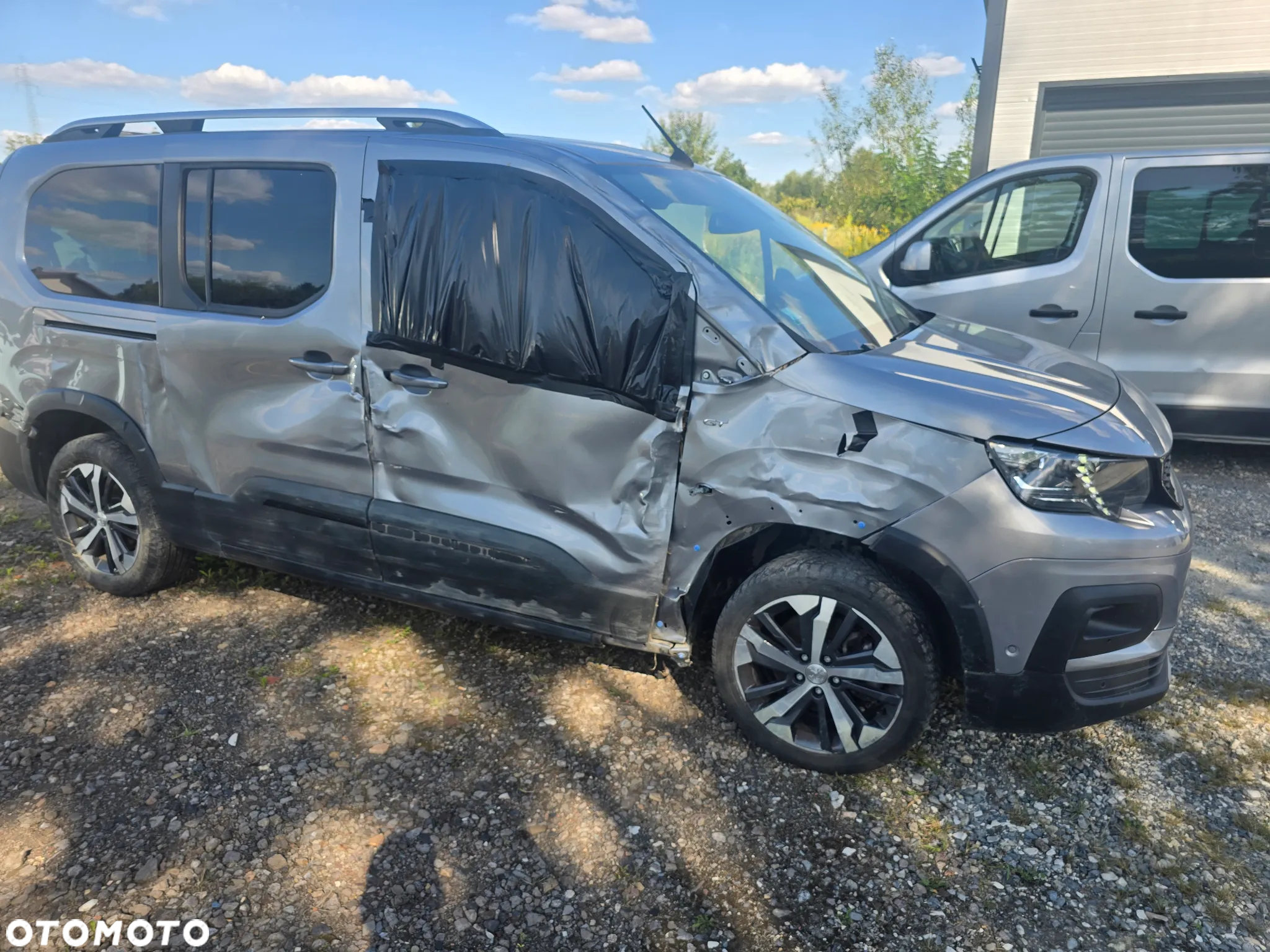 Peugeot Rifter PureTech 130 L2 EAT8 7-Sitzer GT - 3