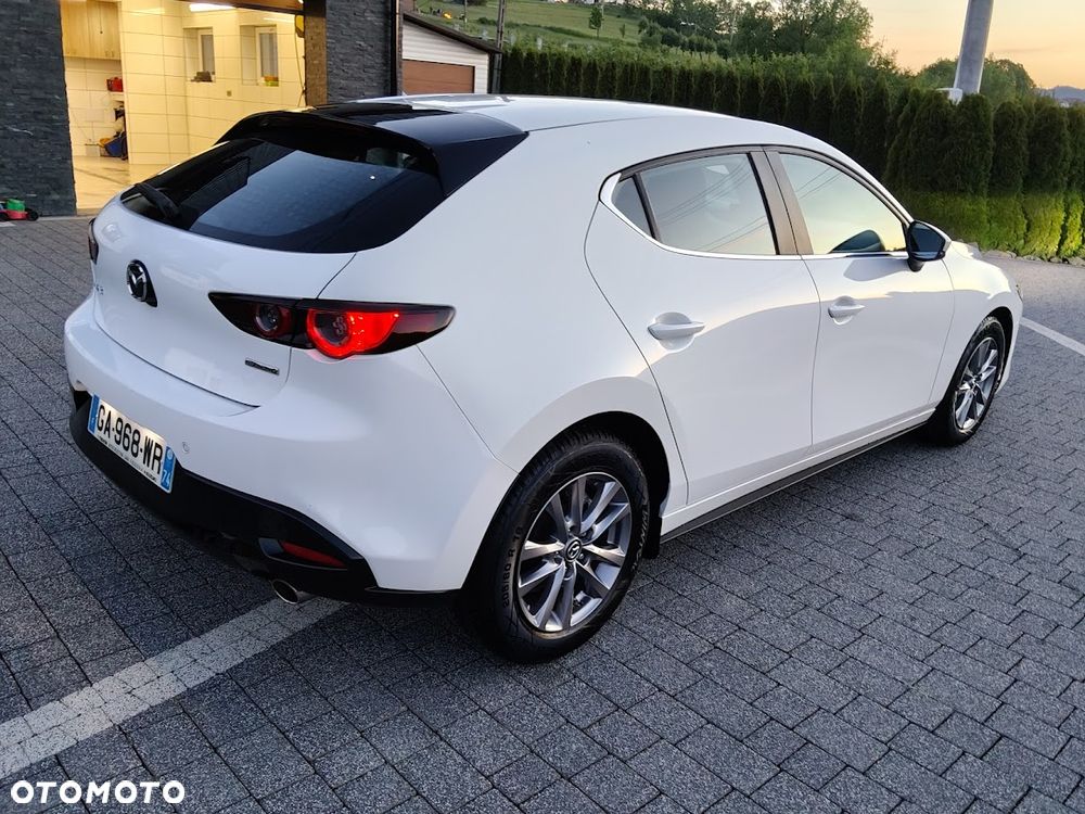 Mazda 3 - 4