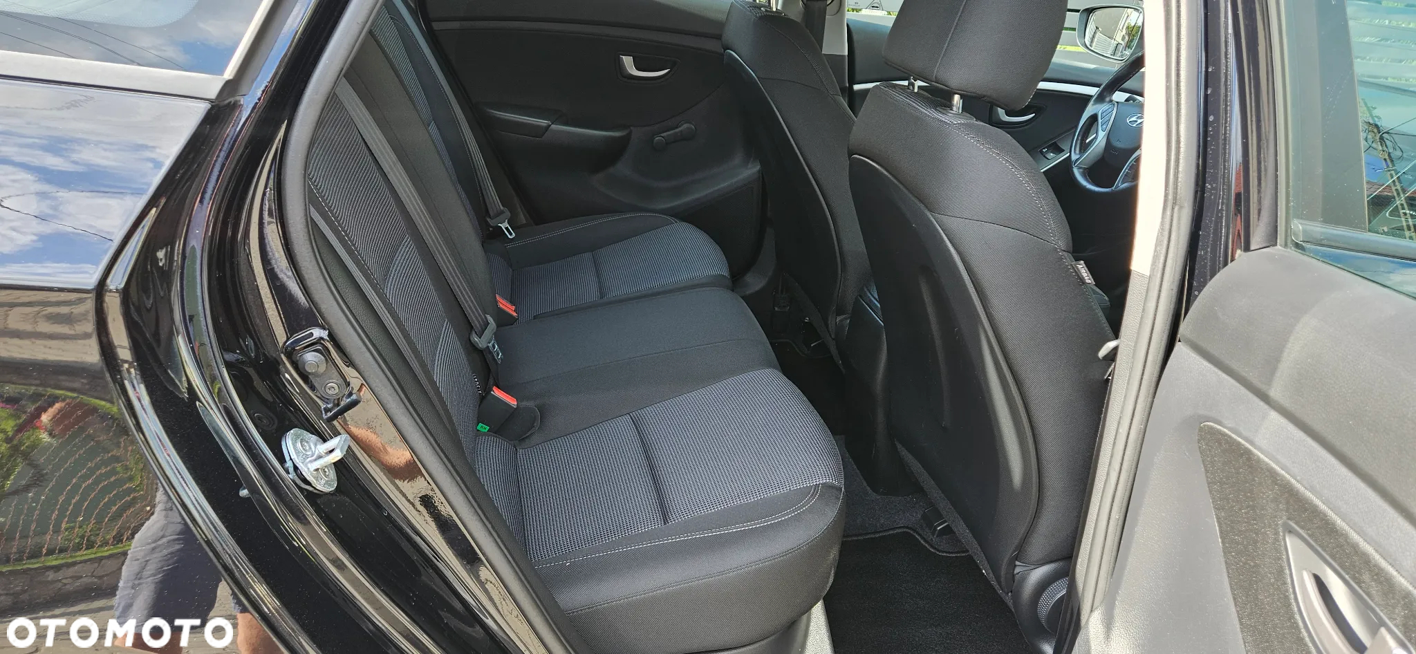 Hyundai i30 1.6 CRDi BlueDrive Comfort - 24