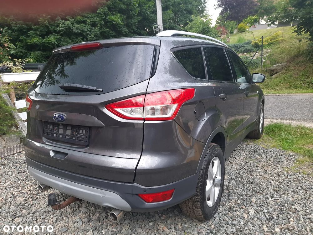 Ford Kuga 2.0 TDCi 4x4 Titanium - 22