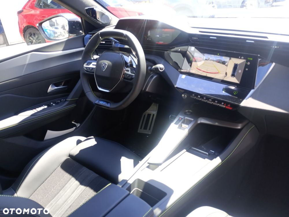 Peugeot 408 1.2 PureTech mHEV GT Exclusive S&S e-DCS6 - 13