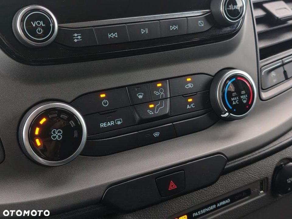 Ford Transit Custom - 27