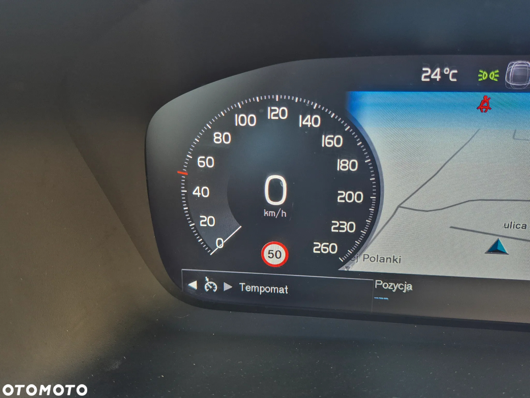 Volvo XC 40 D3 AWD Momentum Pro - 21