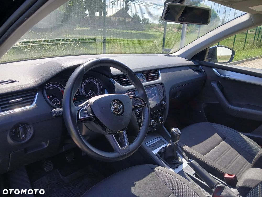 Skoda Octavia 1.5 TSI ACT Ambition - 10