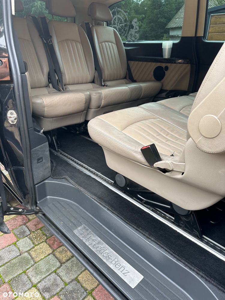 Mercedes-Benz Viano - 9