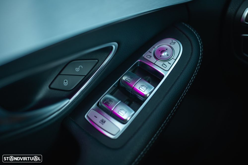 Mercedes-Benz C 300 de AMG Line - 16