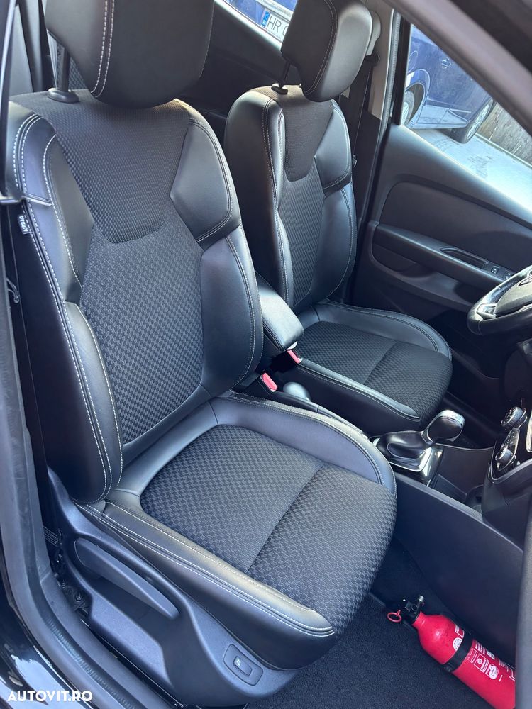 Renault Clio TCe 120 EDC Limited - 19