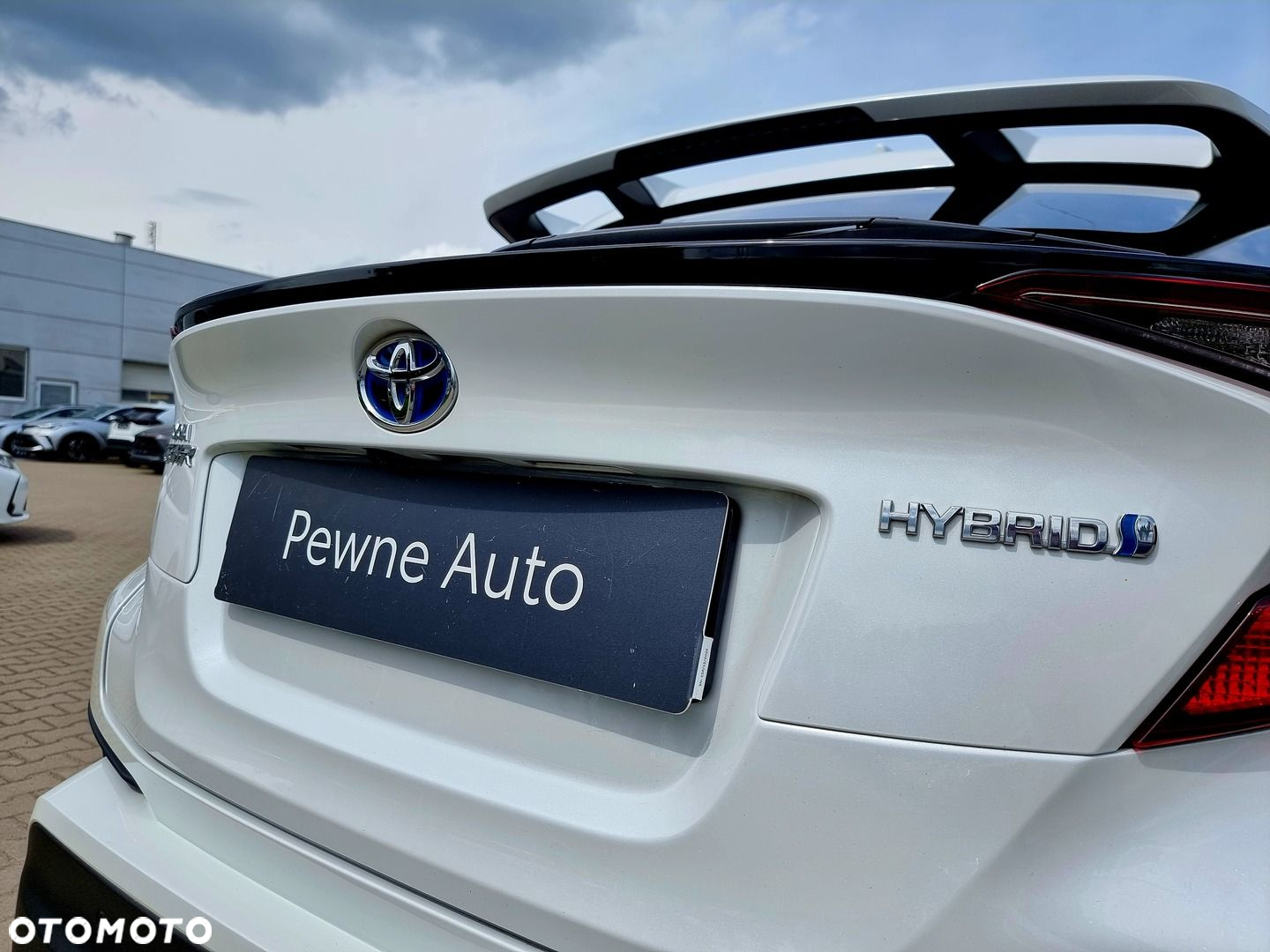 Toyota C-HR - 13