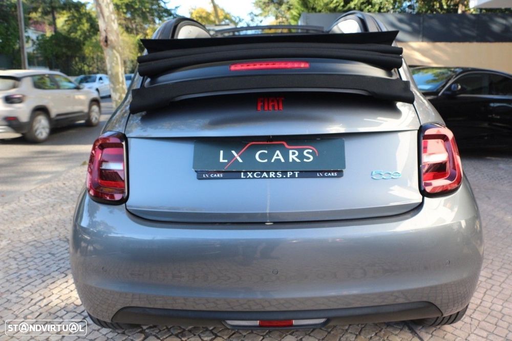 Fiat 500e C - 8
