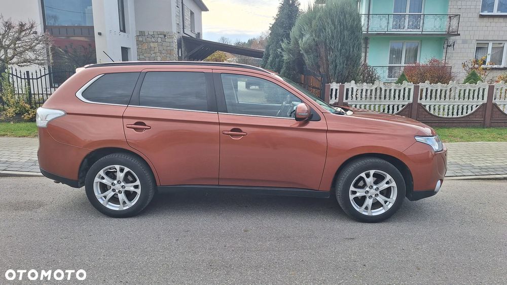 Mitsubishi Outlander 2.2 DID Intense + - 4