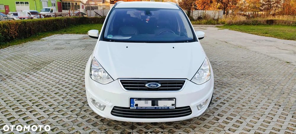 Ford Galaxy - 2