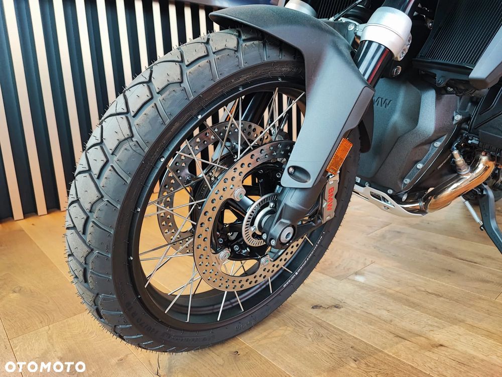 BMW R - 24