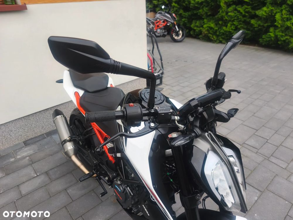 KTM Duke - 10