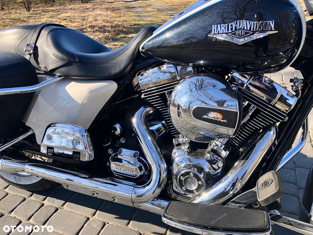 Harley-Davidson Touring Road King - 15