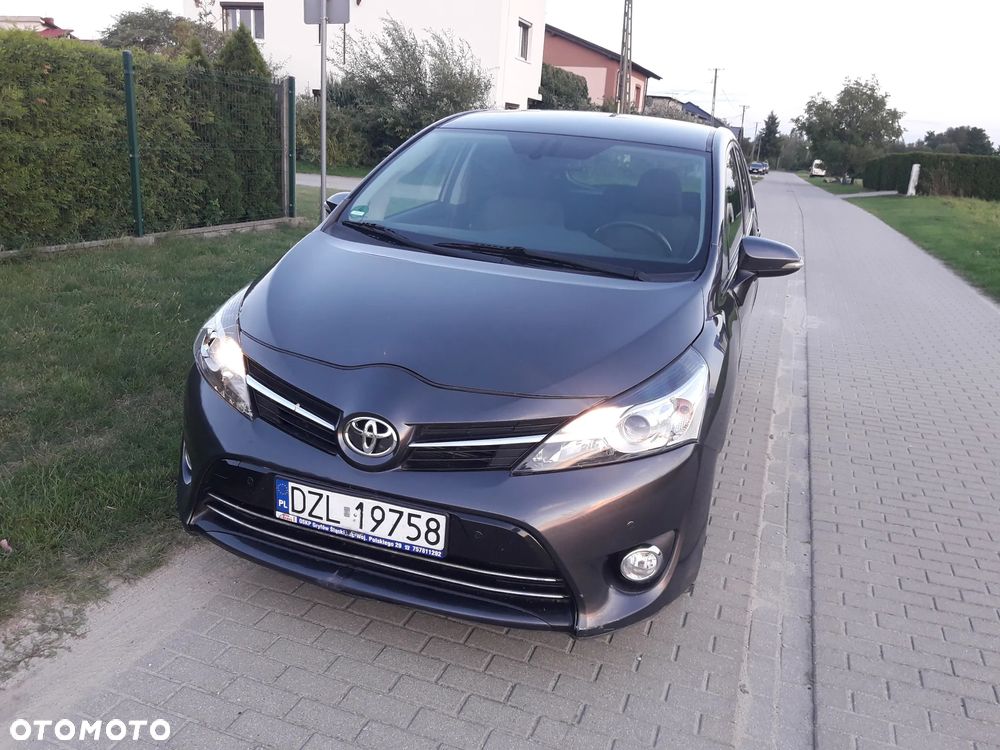Toyota Verso 2.0 D-4D Active 7os - 1