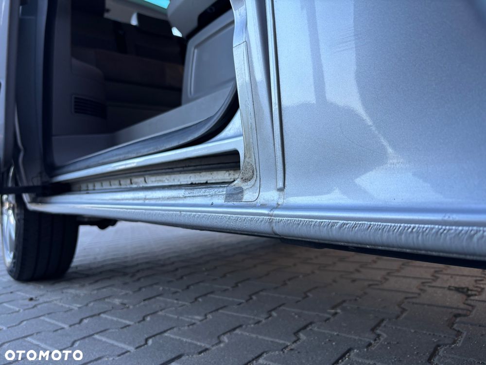 Volkswagen Multivan - 29