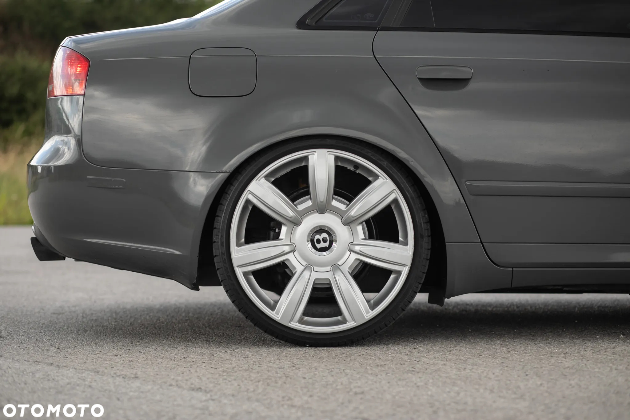 Audi A4 2.0T FSI Quattro - 10