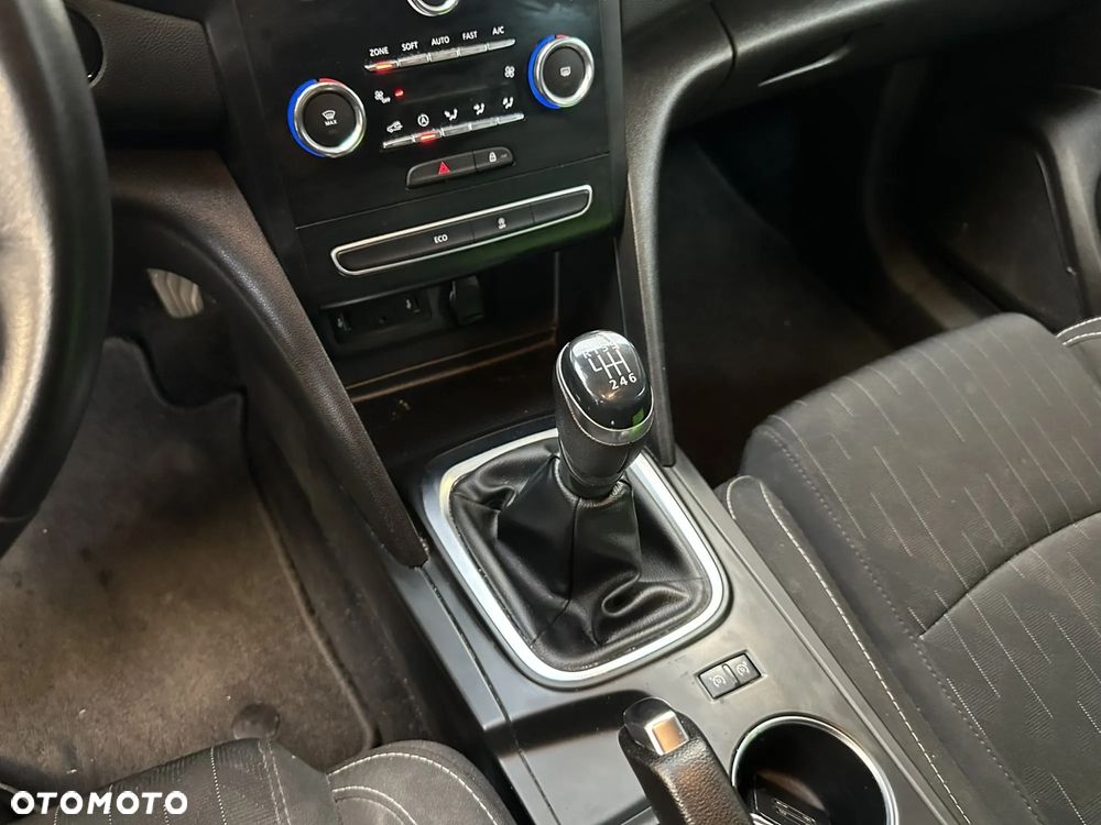 Renault Megane 1.3 TCe FAP Limited - 13