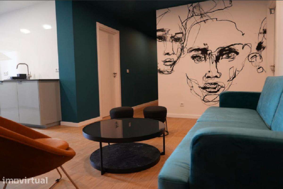 Quarto - localizado em Setubal - Grande imagem: 4/13