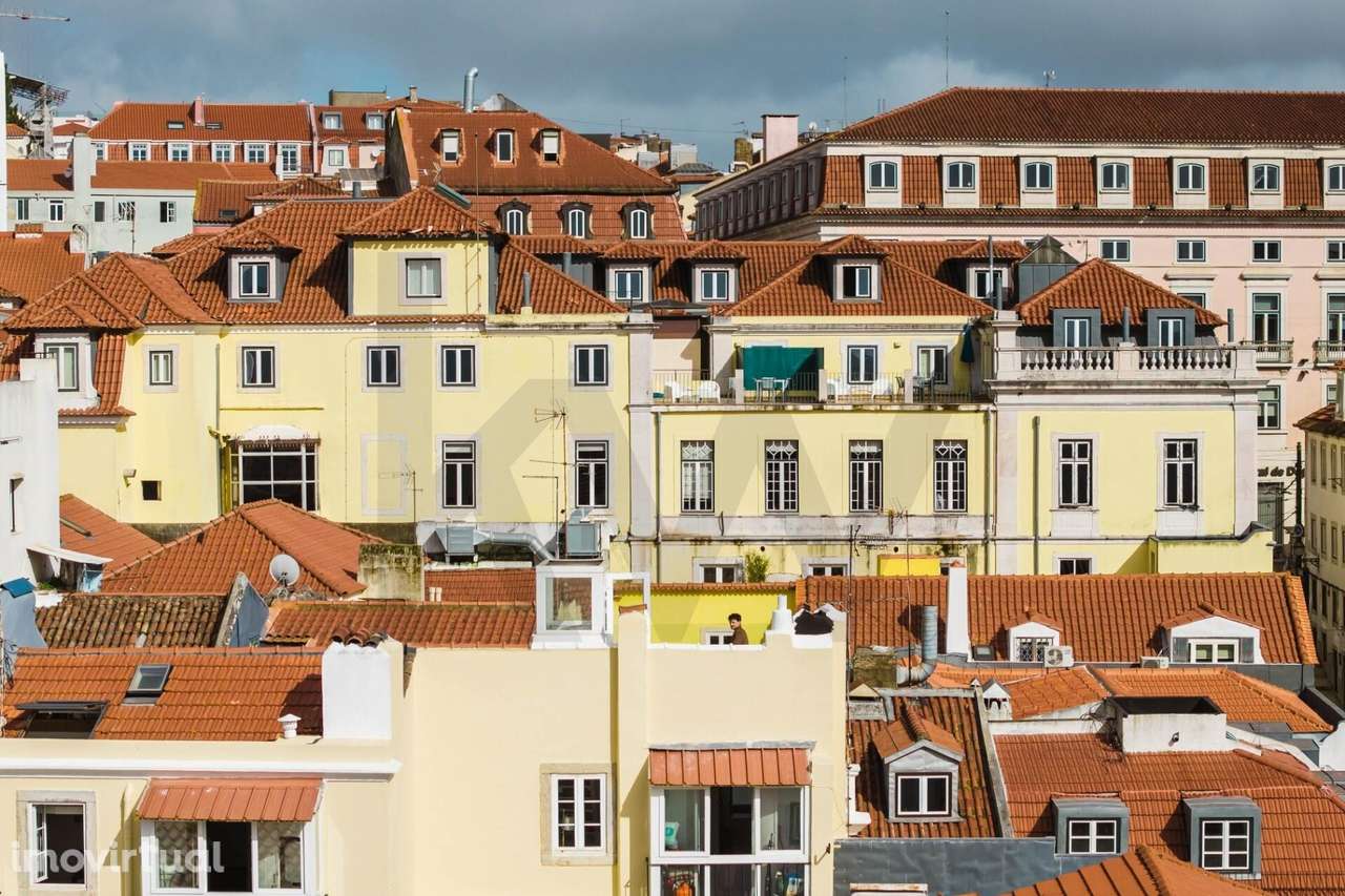 T2 com Suite, 2 WC e Terraço com Vista Tejo — Misericórdia - Grande imagem: 4/39