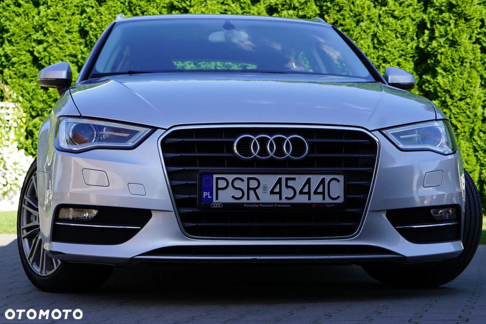 Audi A3 Sportback 2.0 TDI S tronic - 1