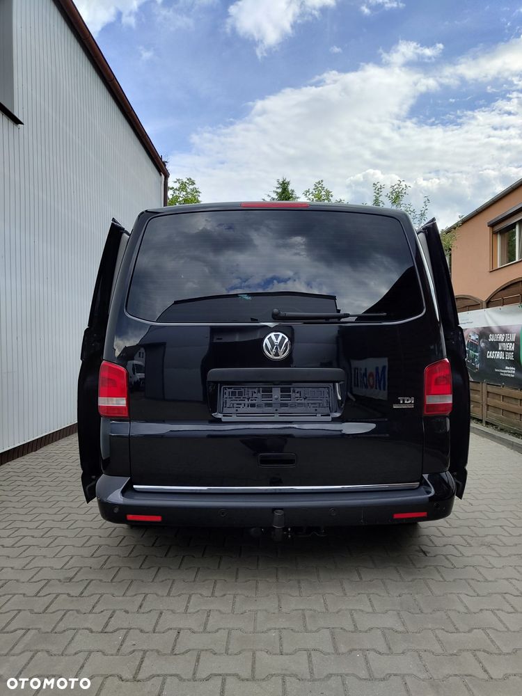 Volkswagen Multivan - 5