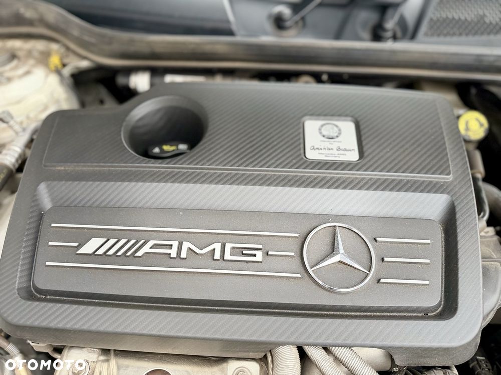Mercedes-Benz CLA AMG 45 4-Matic - 35