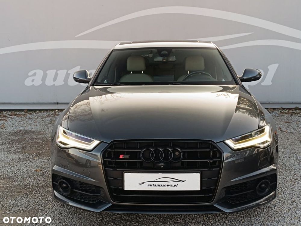 Audi S6 Limousine - 11