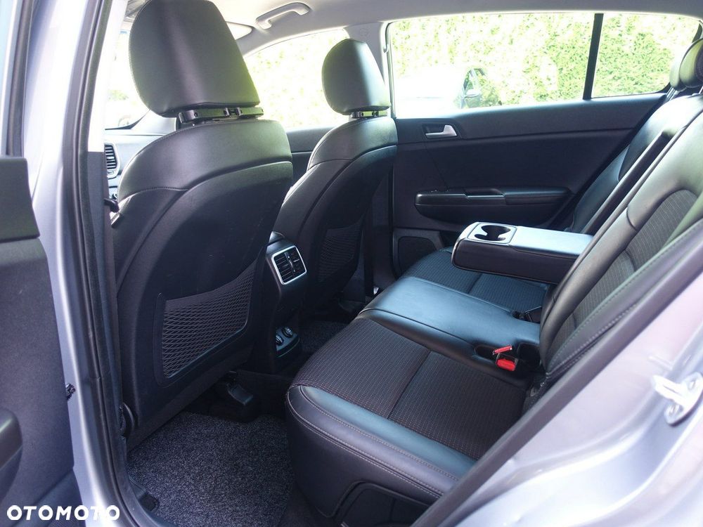 Kia Sportage 1.6 GDI L 2WD - 16