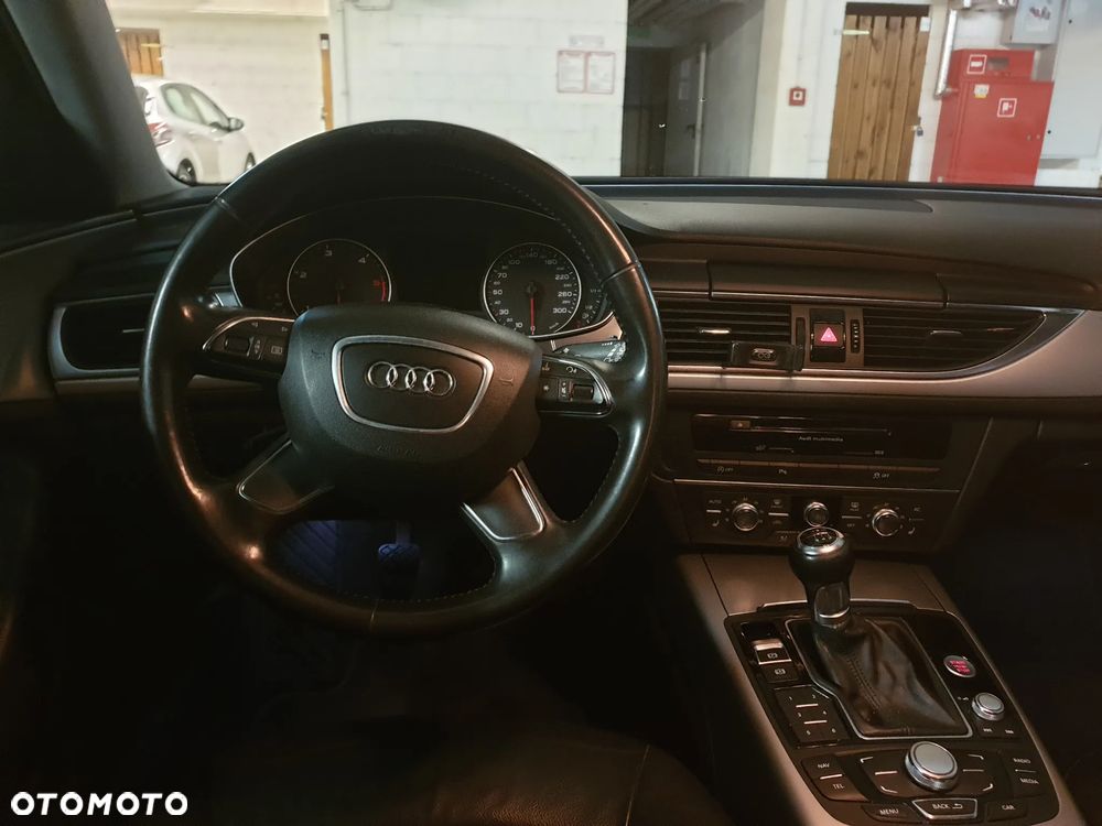Audi A6 Avant - 8