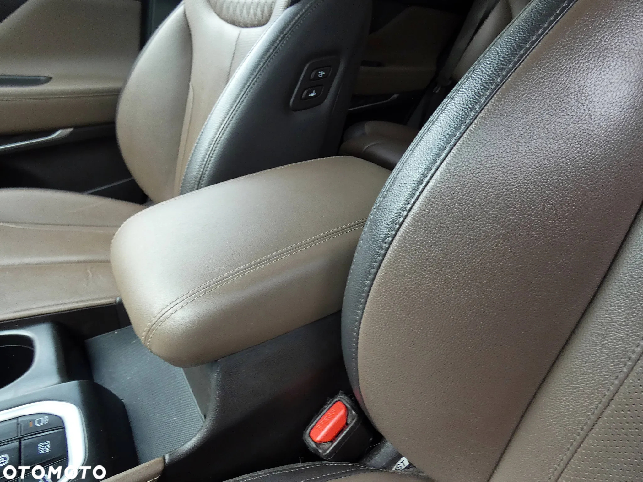 Hyundai Santa Fe 2.0 CRDi Platinum 4WD - 18