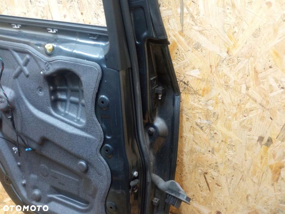 DRZWI LEWY TYŁ BMW X5 E70 PLATINGRAU METALLIC A68 - 7