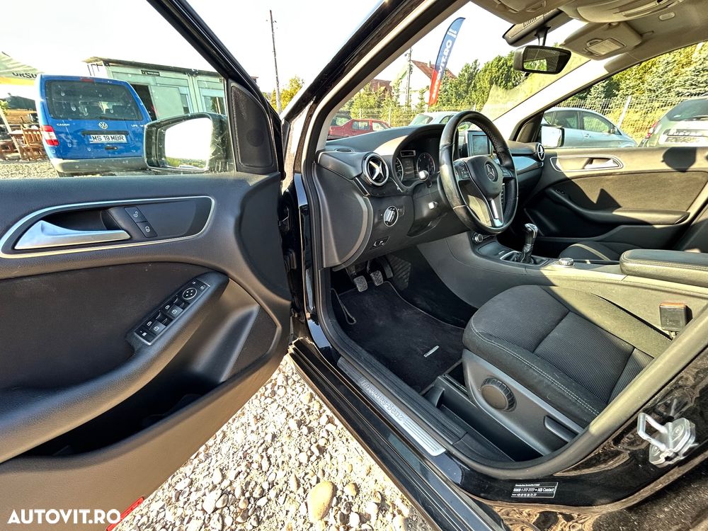 Mercedes-Benz B 180 CDI BlueEFFICIENCY - 15