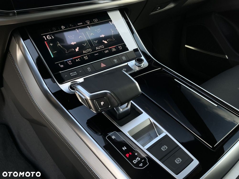 Audi Q8 50 TDI mHEV Quattro Tiptronic - 26