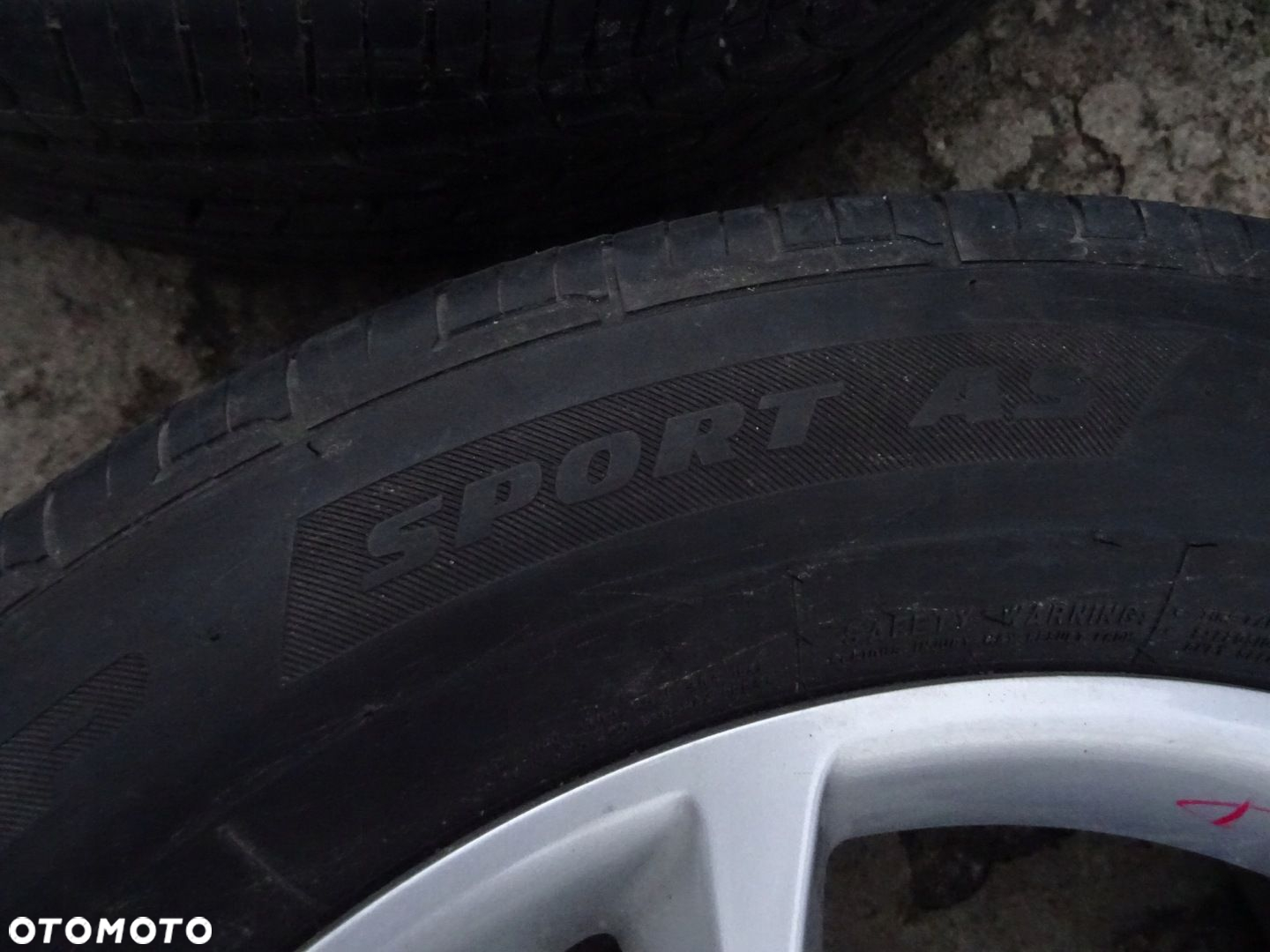 BMW X3 G01 FELGI ALUMINOWE 18" Z OPONAMI KOMPLET - 5