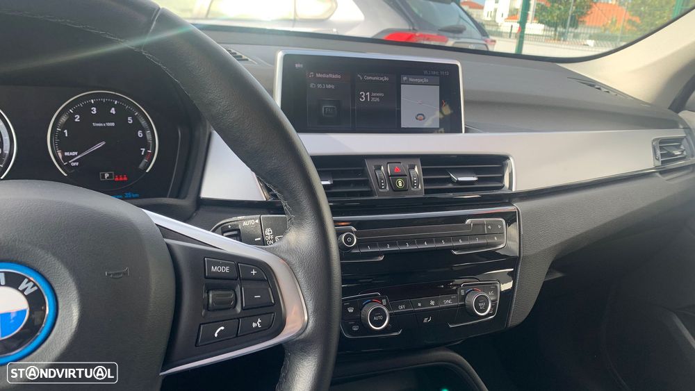 BMW X1 xDrive25e Advantage - 10