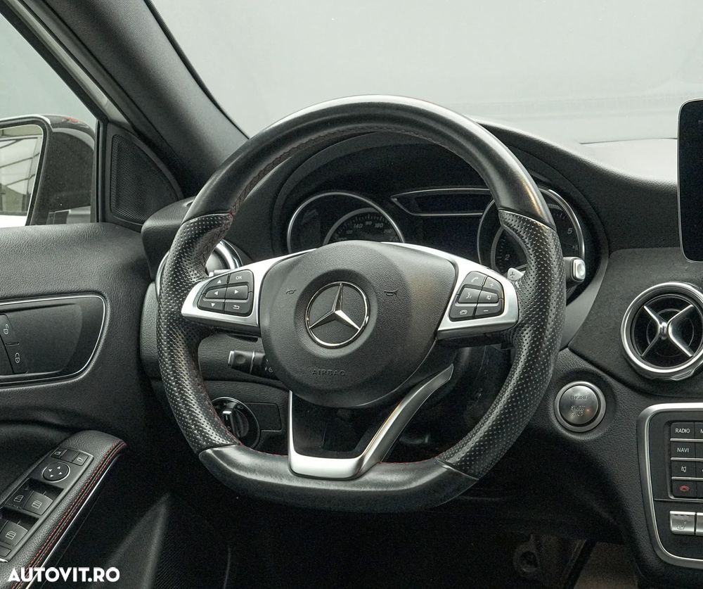 Mercedes-Benz GLA 200 d 4MATIC Aut. - 18