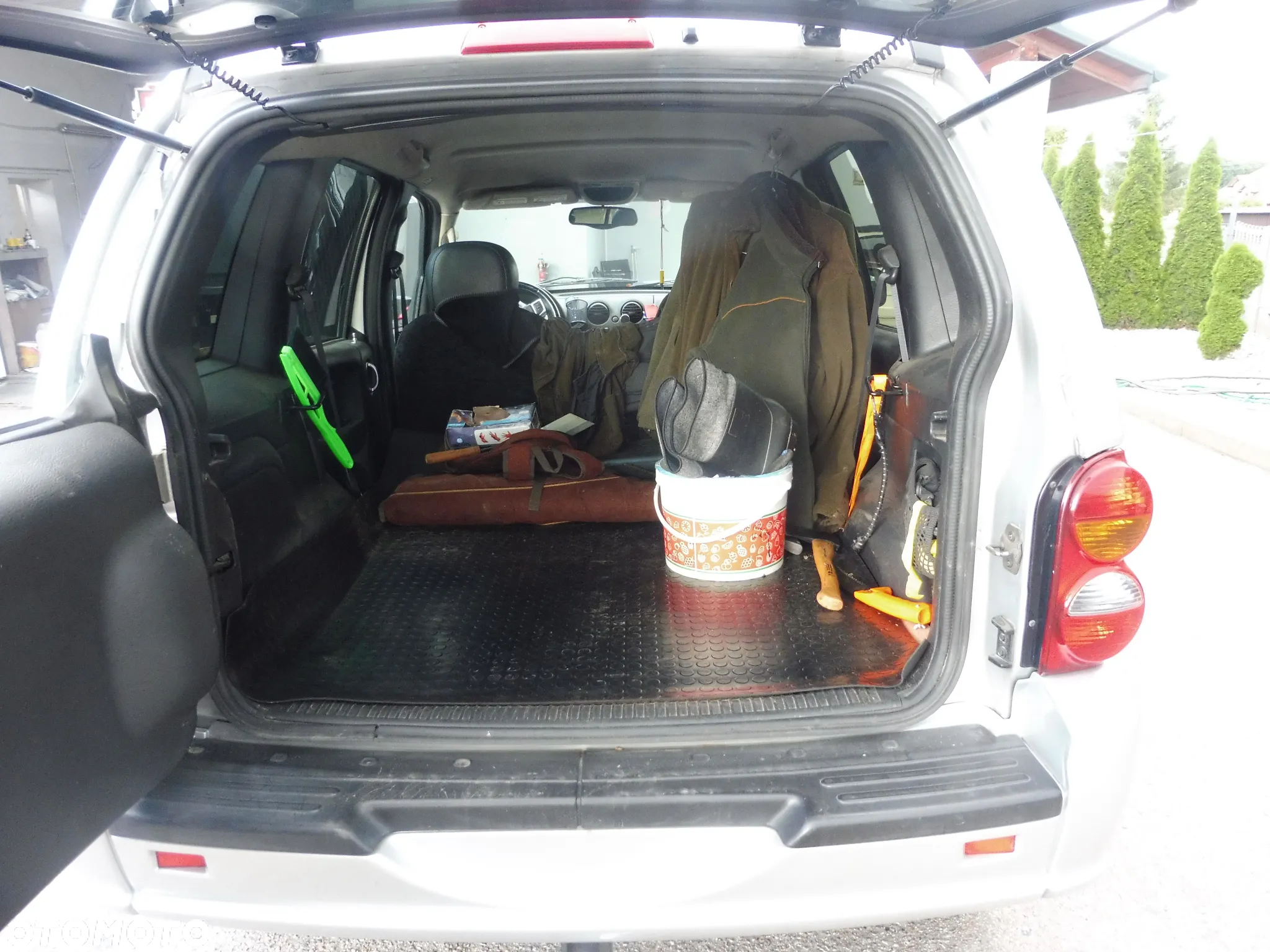 Jeep Cherokee 2.8 CRD Exclusive - 5