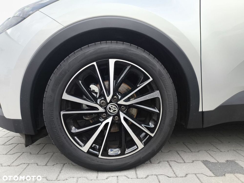 Toyota C-HR 1.8 Hybrid Executive - 16