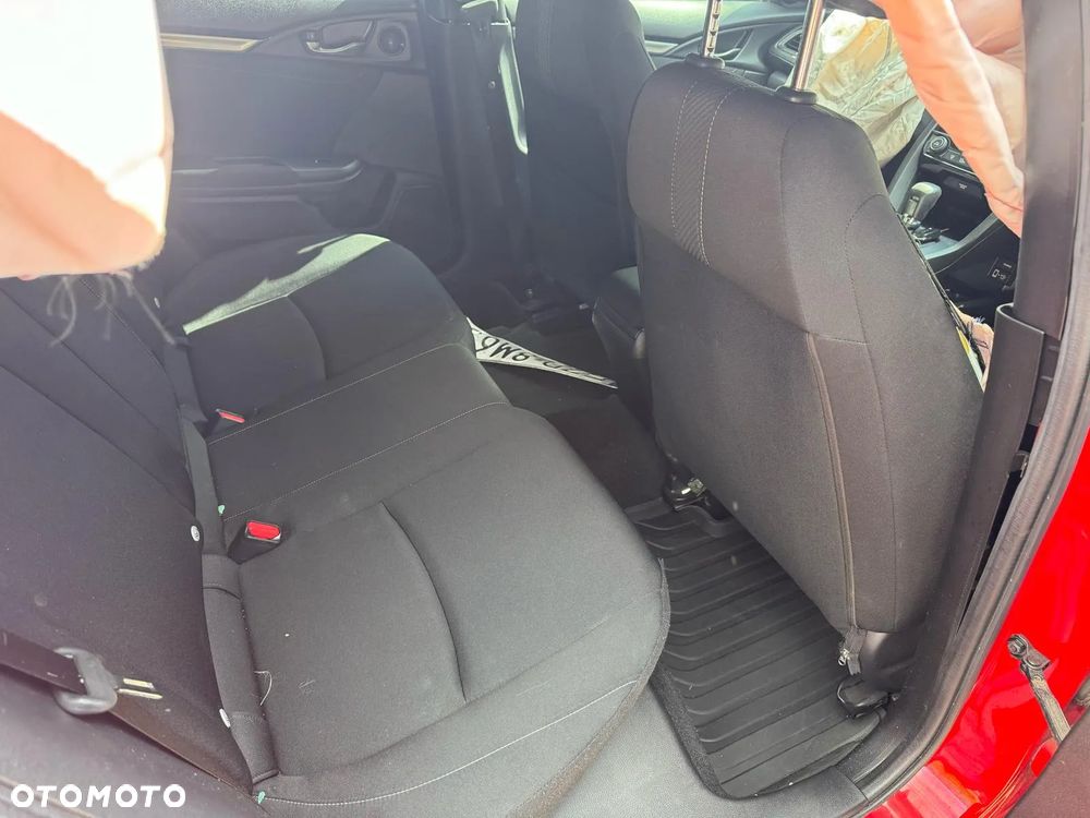 Honda Civic 1.5 i-VTEC Turbo CVT Sport - 34