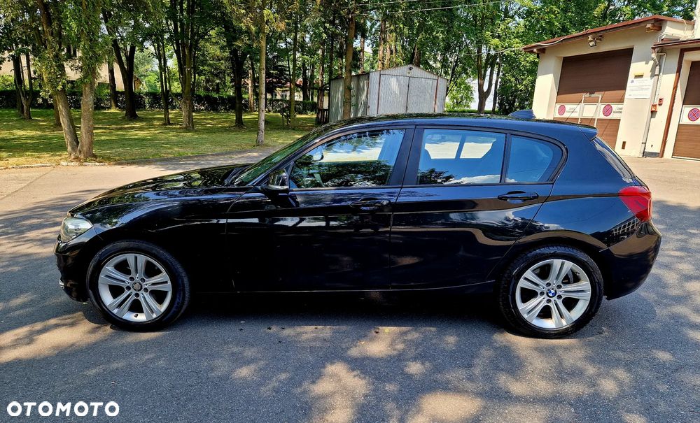 BMW Seria 1 120d xDrive M Sport Shadow sport - 12